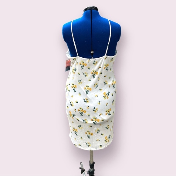 Haley & June NWT White Floral Spaghetti Strap Ruched Dress Women’s Plus Size 2X - Picture 2 of 15